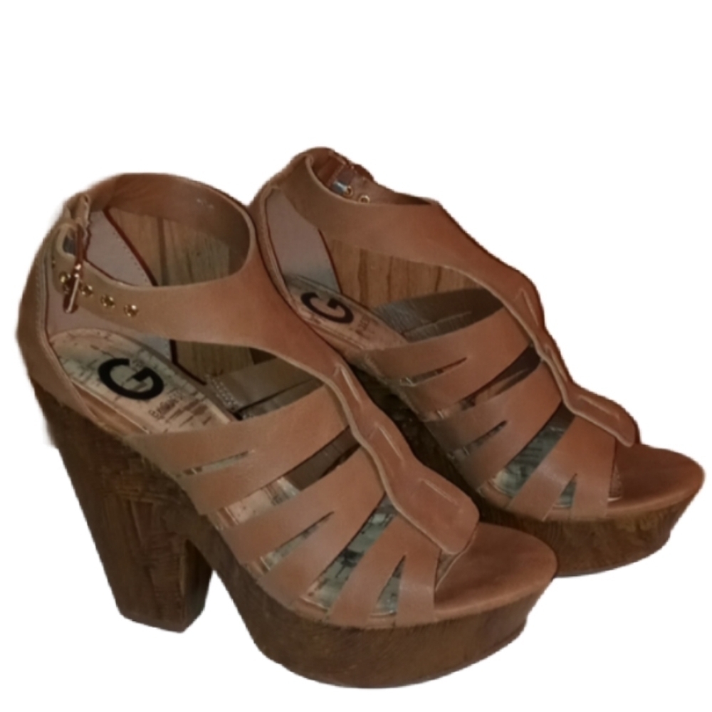 Guess platform sandal tan 8 with a 5" heel